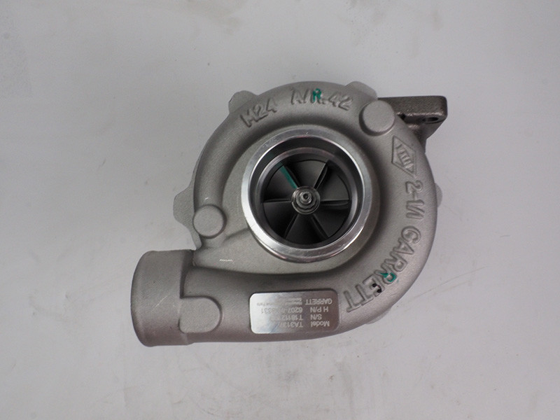 SA6D95LエンジンS2D小松のターボチャージャー315043 314474 6209-81-8311 6209-818311 PC200-6地球移動